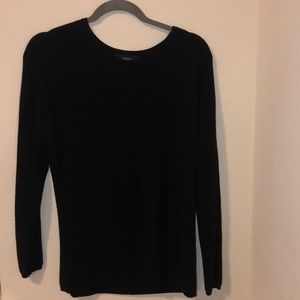 Black forever 21 sweater